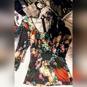 Cavalli Size Medium Women's Black and Floral Blouse